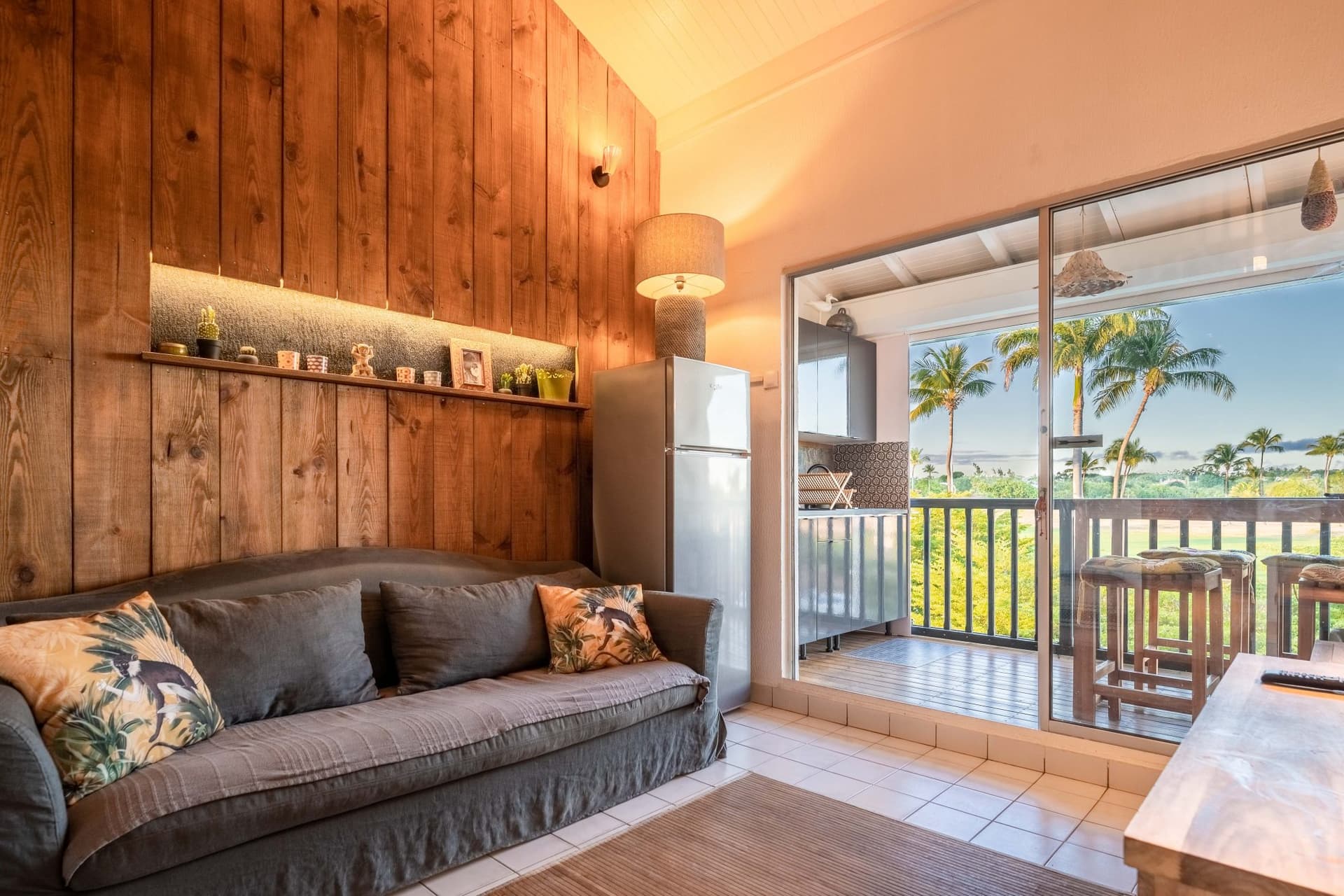 Exclusivité. Superbe Appartement Duplex avec Vue Golf