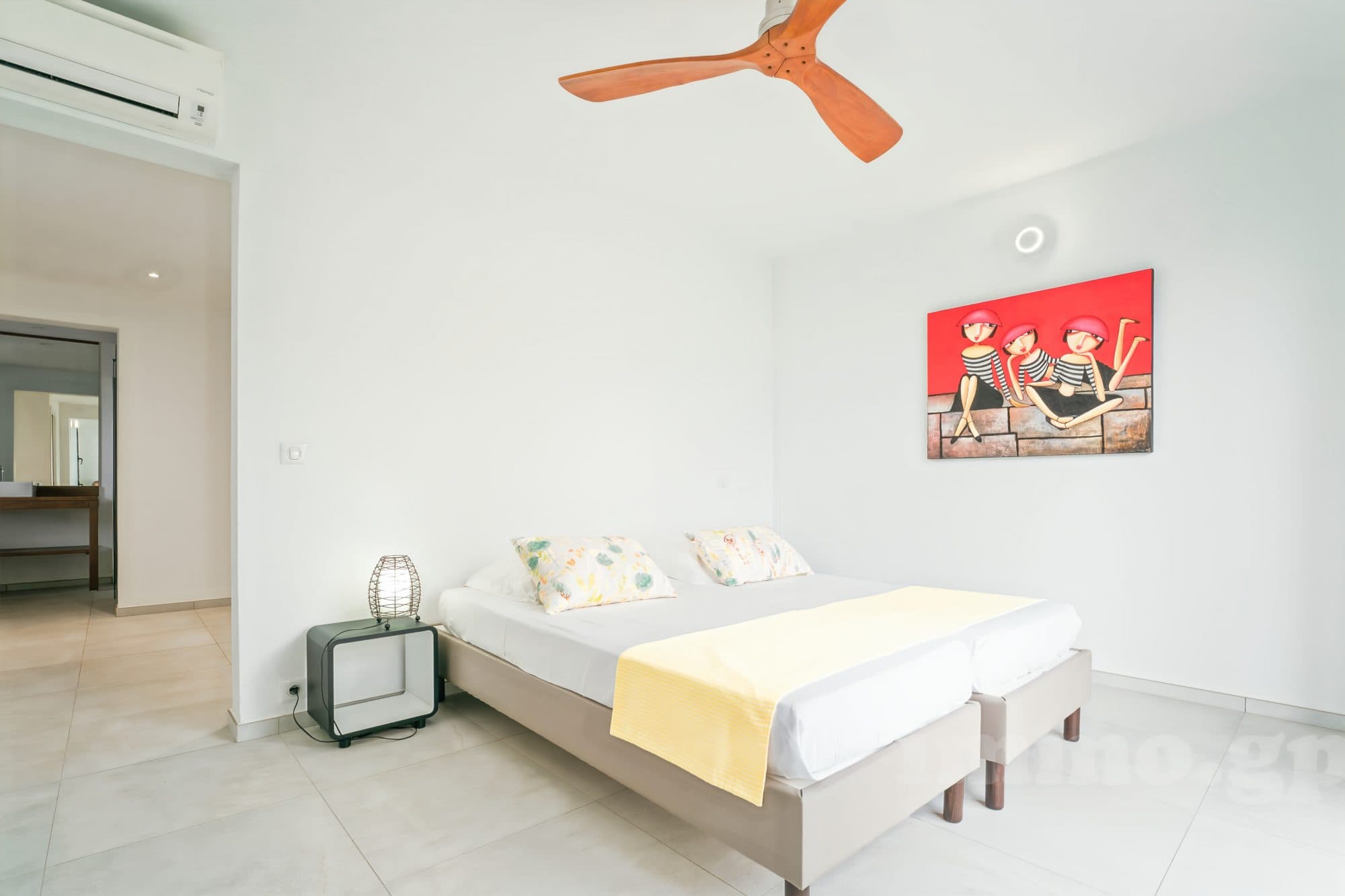 Luxe Discret à deux pas de la plage – Villa d’Exception 4 chambres. Accès plage à pieds. 2