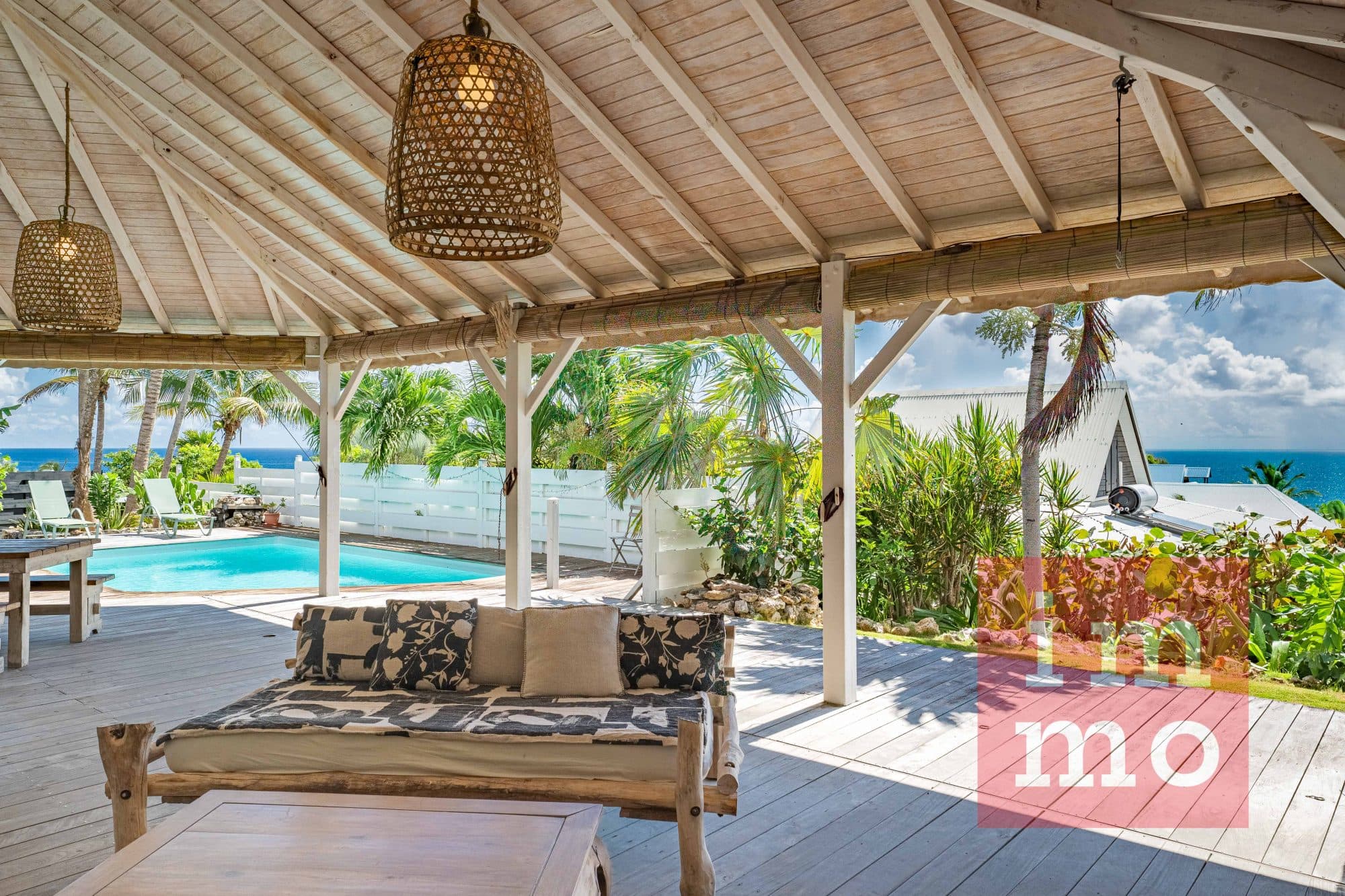 Villa tropicale avec vue mer