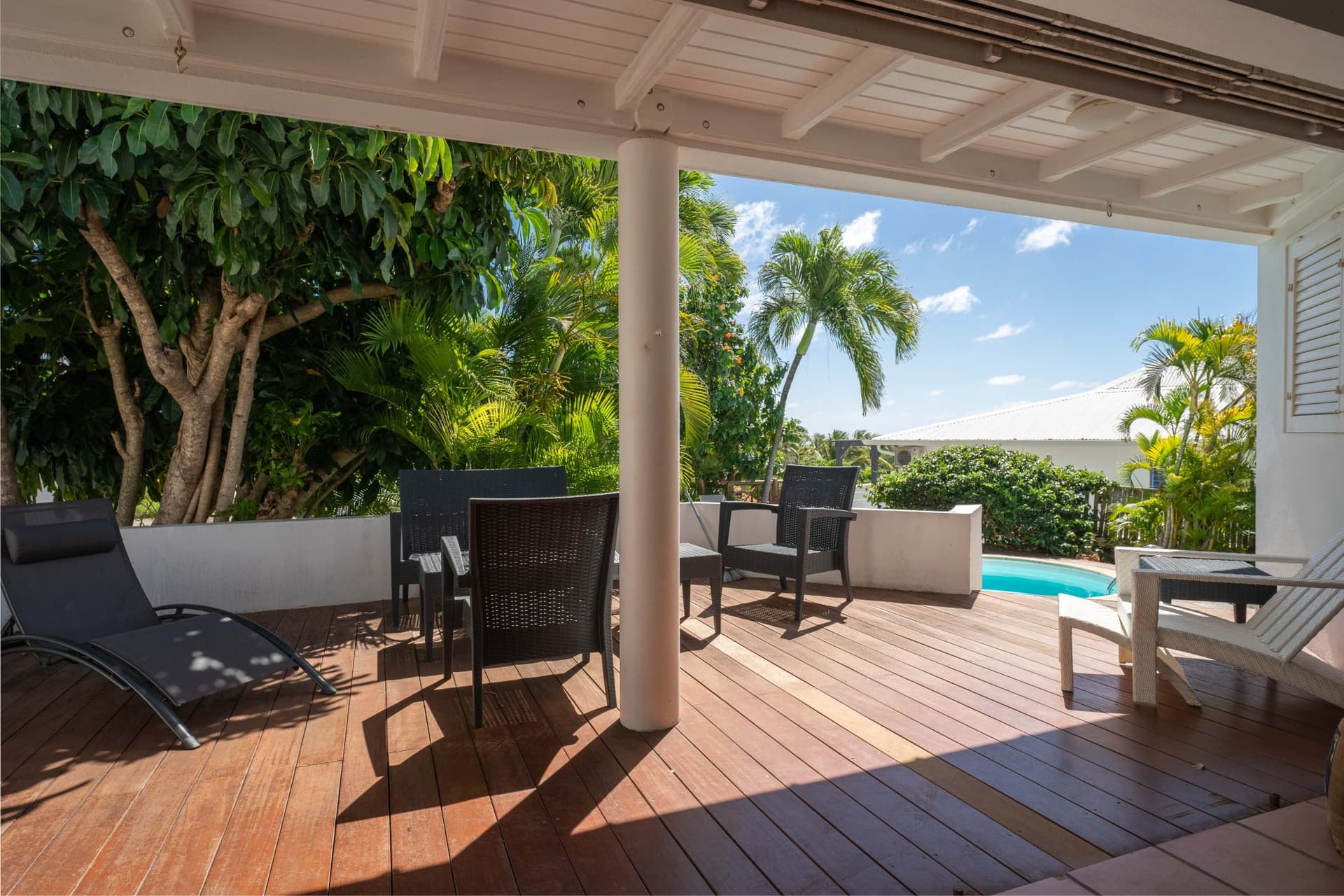 Villa 4 chambres, piscine, petite vue mer , plage à pied 3