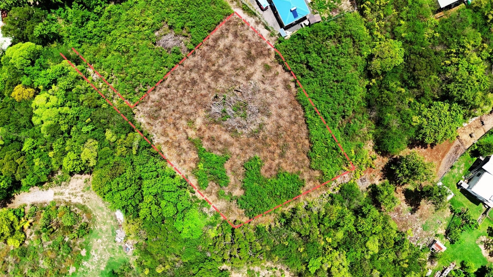 Terrain constructible avec vue dégagée 2
